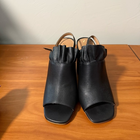 Nanette Lepore Madeline Block Heel Black Slingback Peep Toe Square Toe Ruffle 10 - Picture 2 of 11